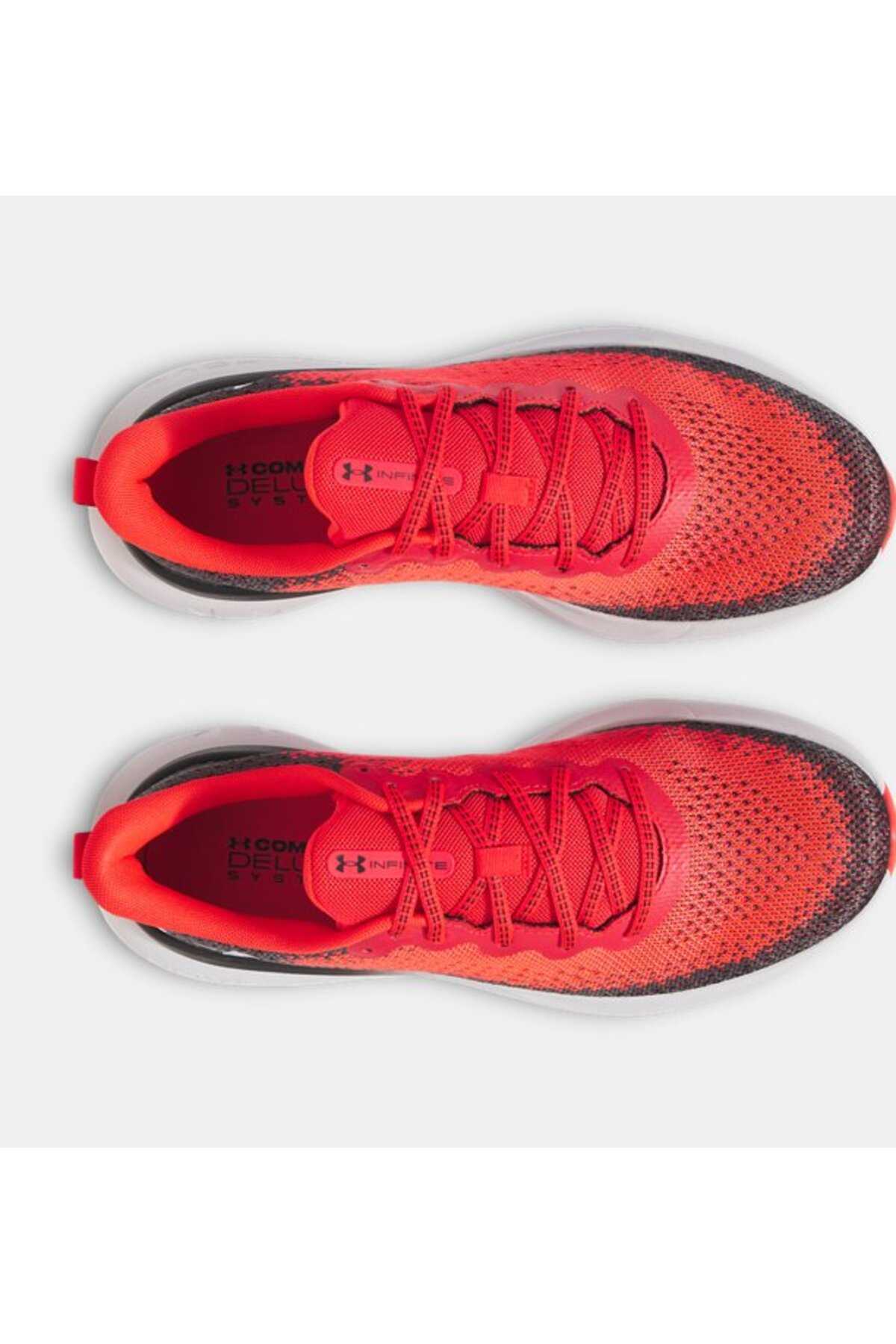 کفش های نامحدود در حال اجرا در مردان -713