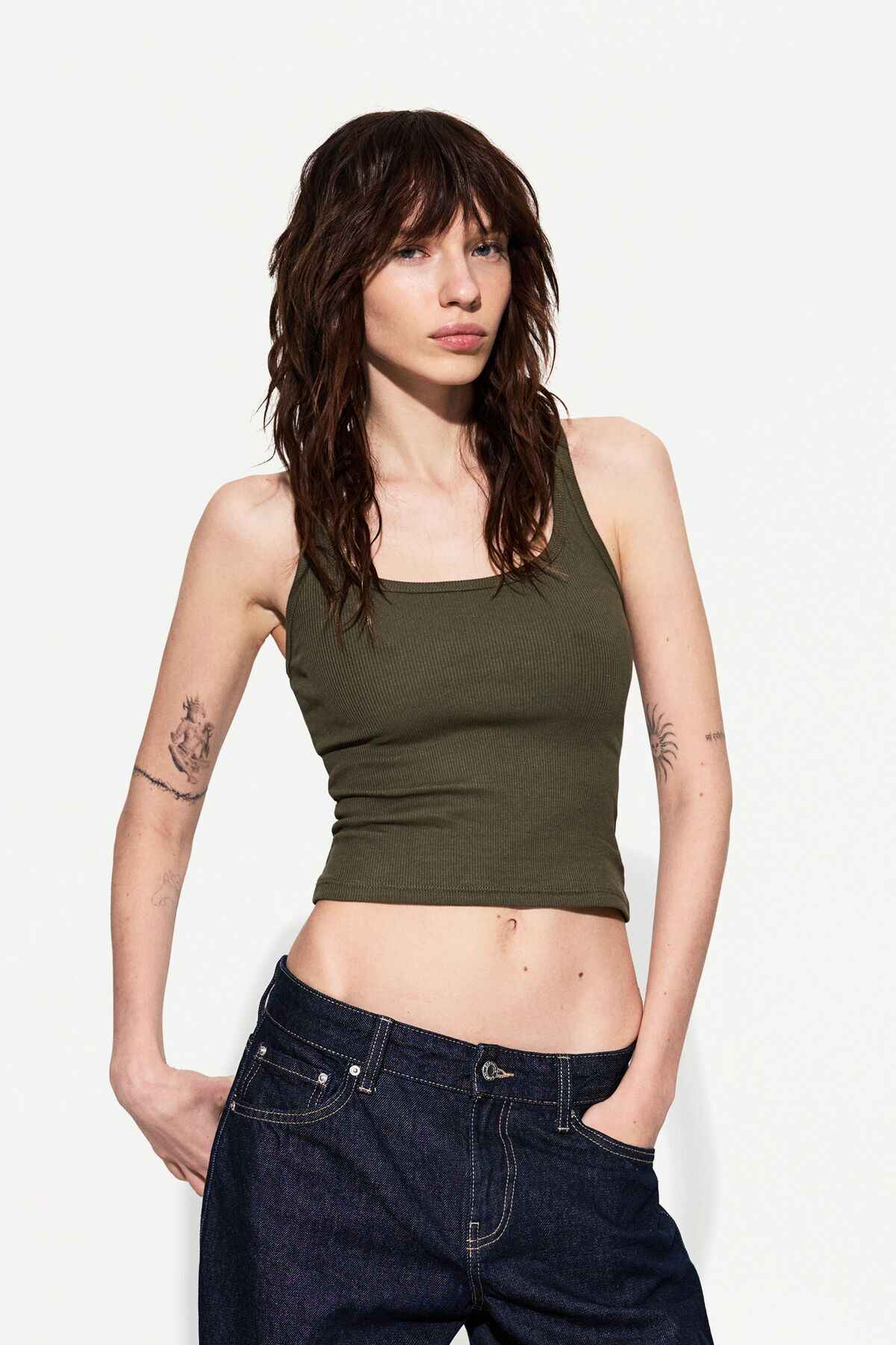 تیشرت بدون آستین آجدار