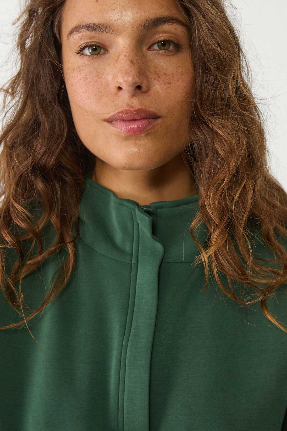 سویشرت نرم و زیپ دار