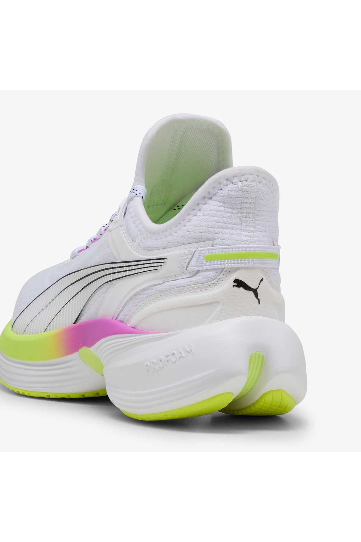 کفشهای دویدن مشکی پرو یونیسکس را اجرا کنید