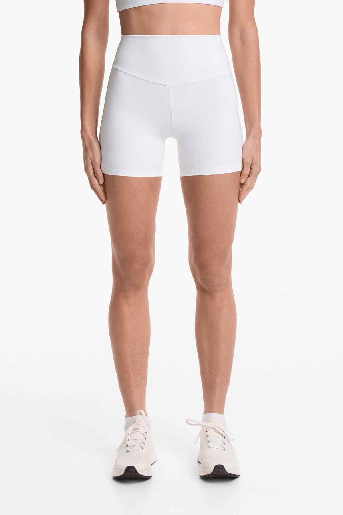 شلوار هات بلند 10 سانتی متری Comfortlux