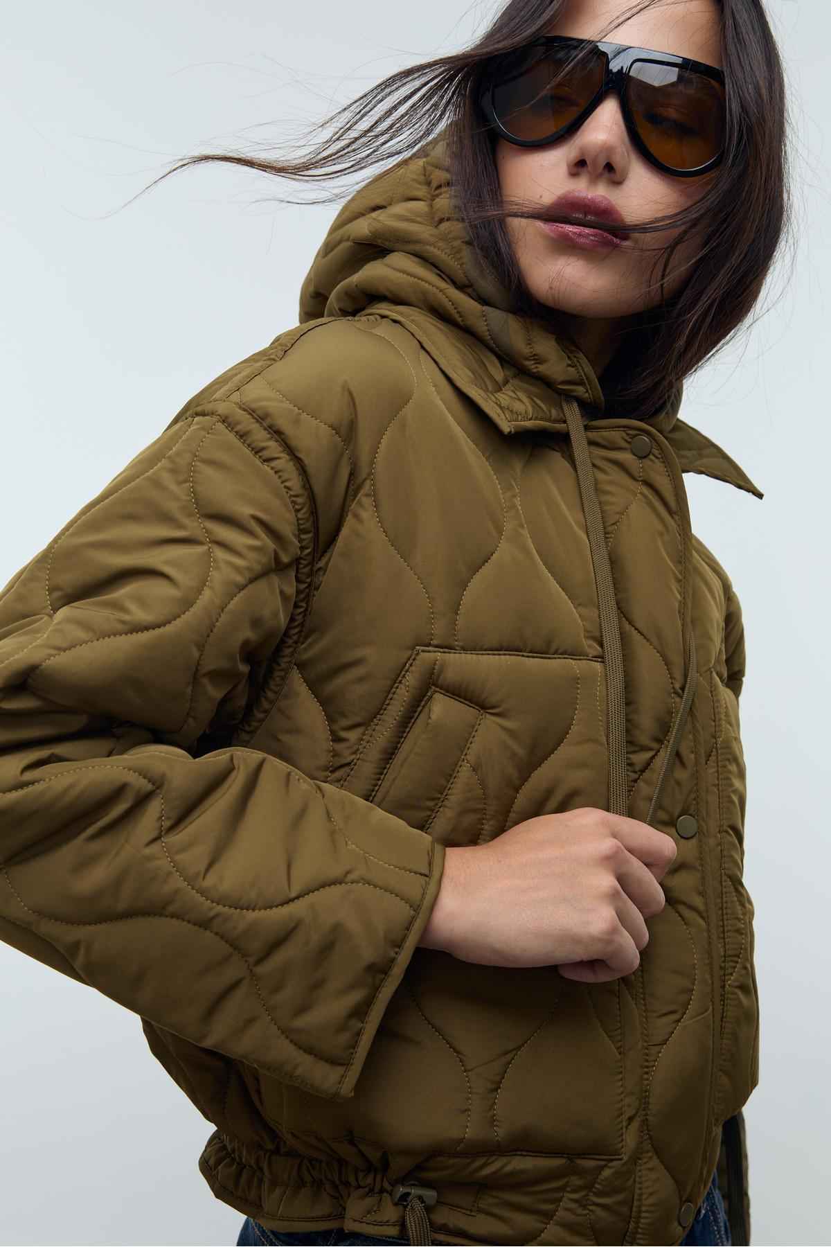 ژاکت پفی کلاهدار