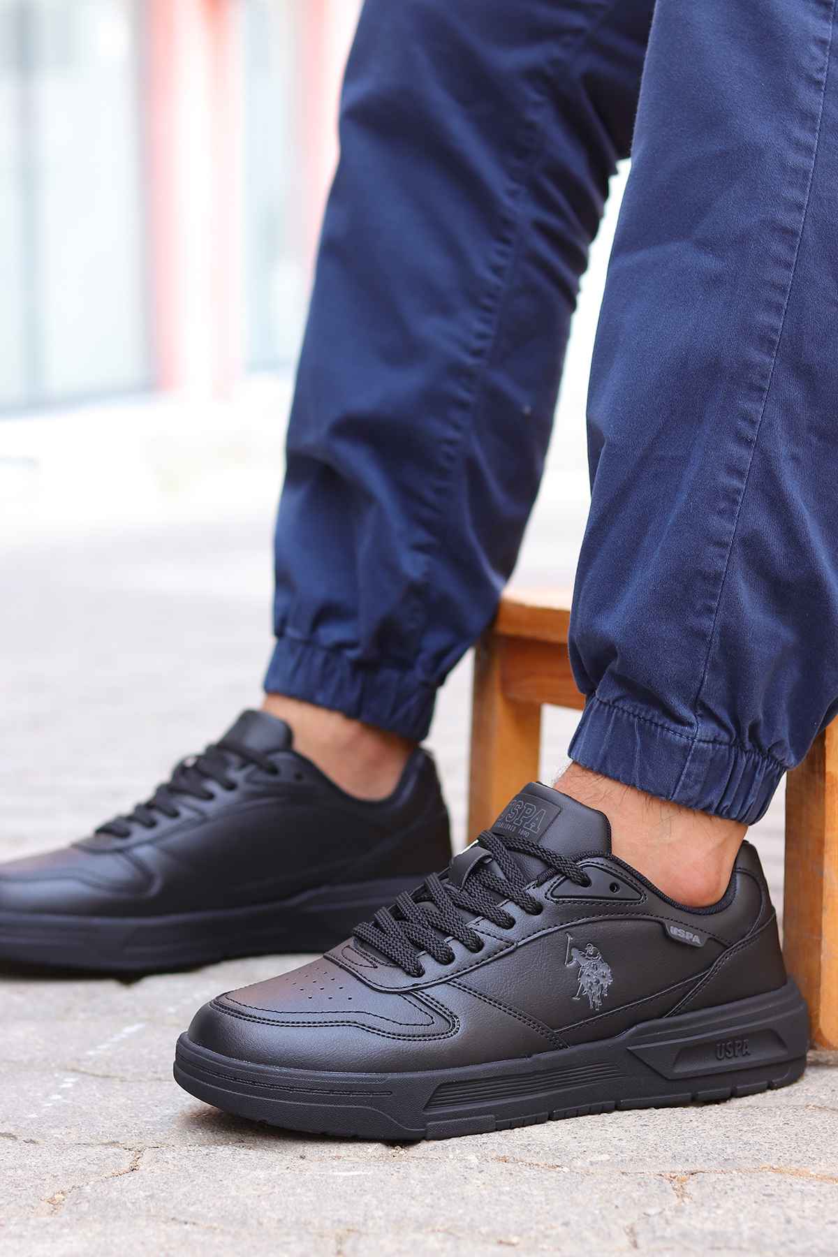 پایه. پولو اسن. کفش ورزشی مردانه خاکستری FELIX 4FX