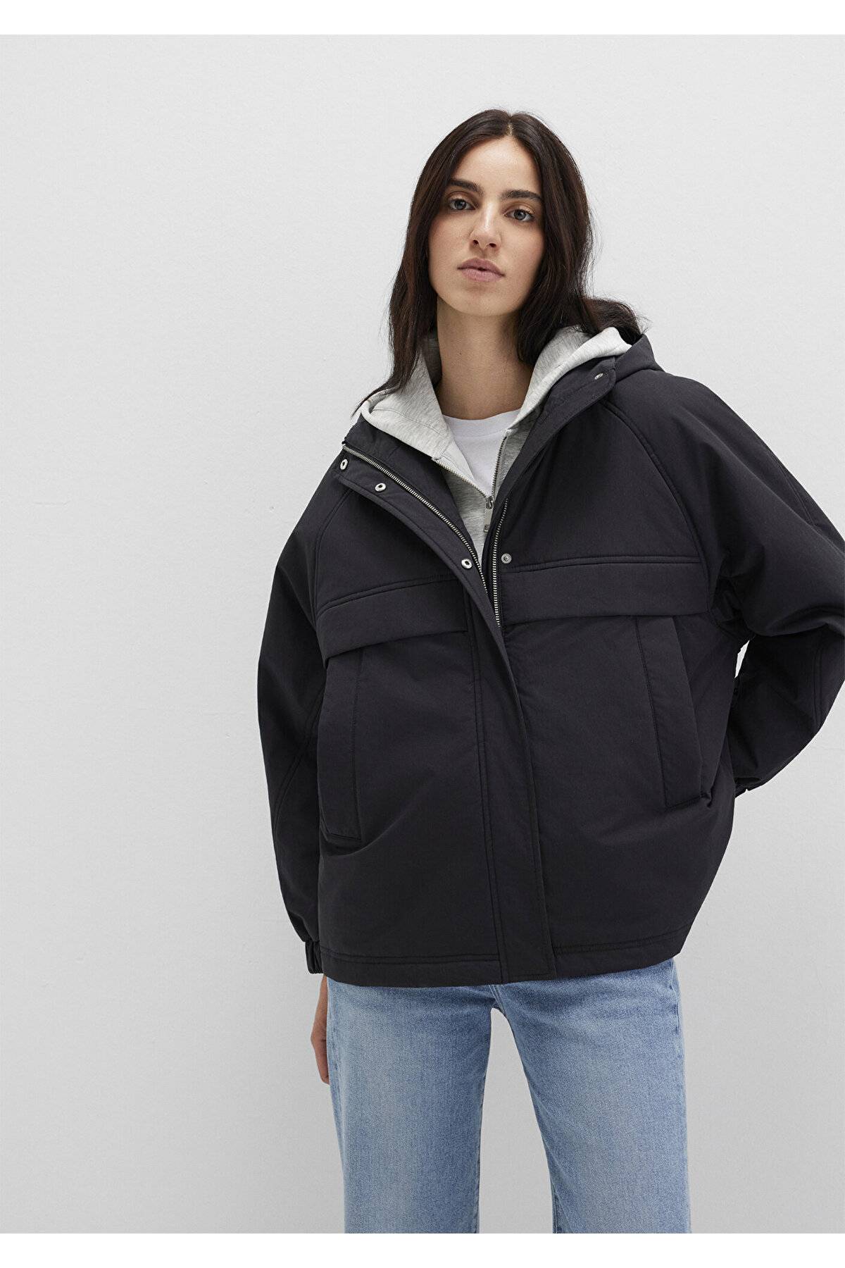 ژاکت قرمز کلاهدار Oversize / Wide Cut -70461