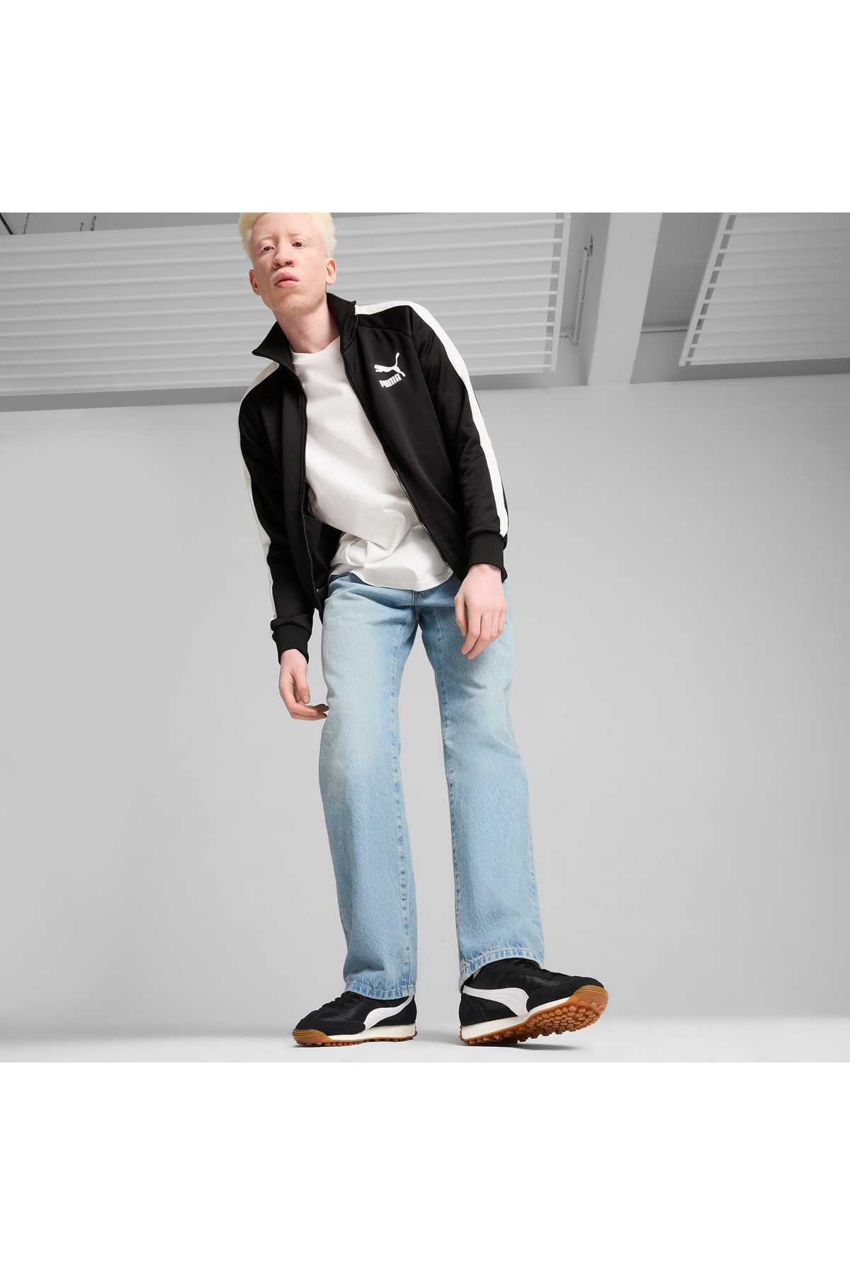 کفش ورزشی ایزی رایدر قدیمی