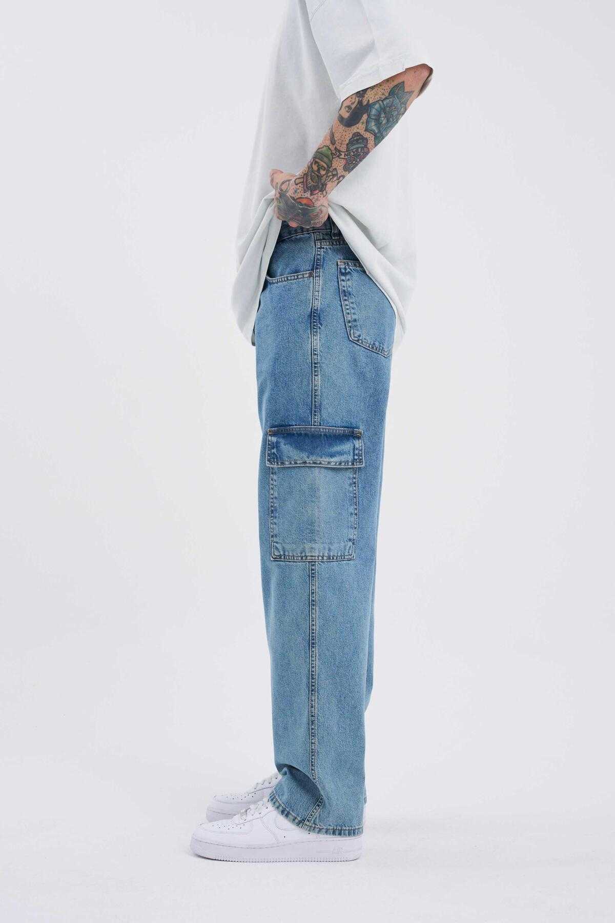 شلوار جین گشاد با جیبی باری آبی دریایی