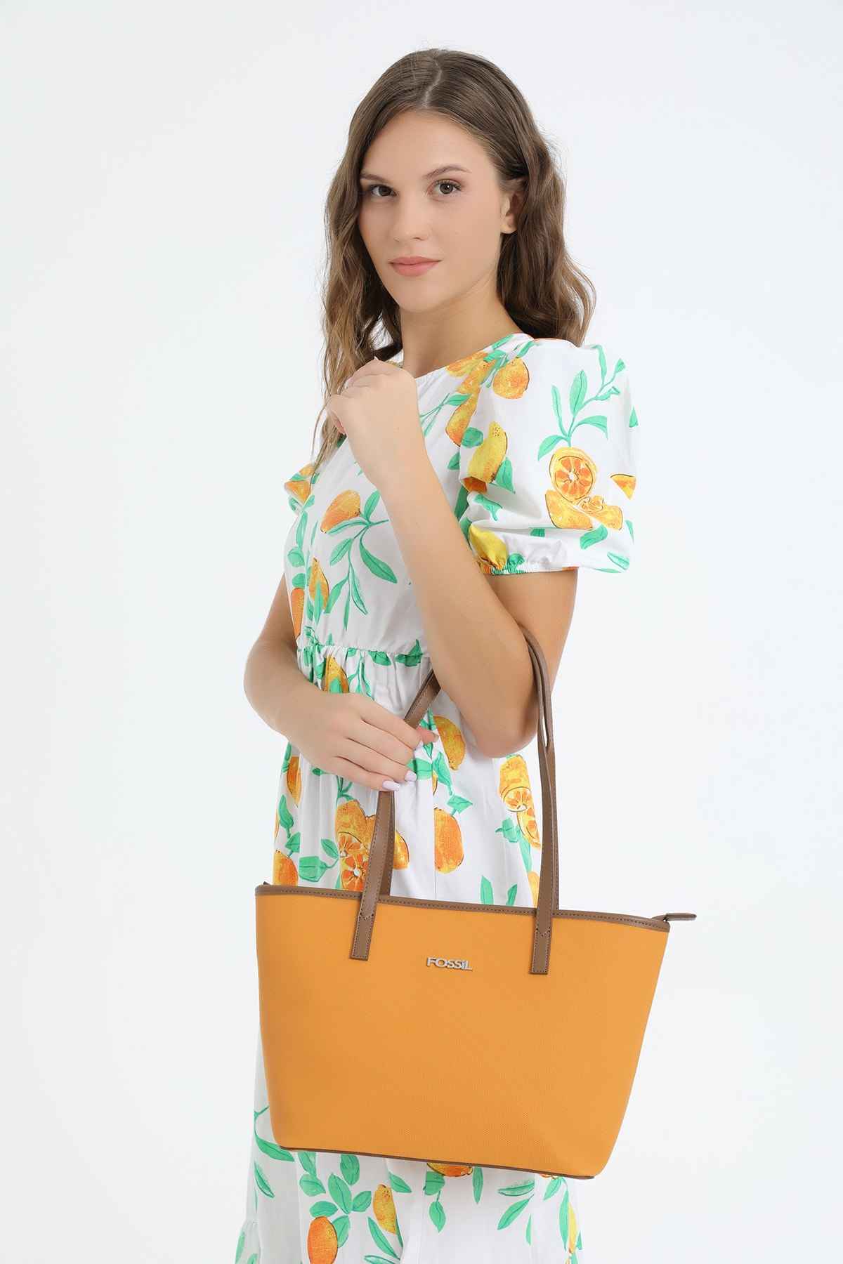 کیف شانه زنانه بژ