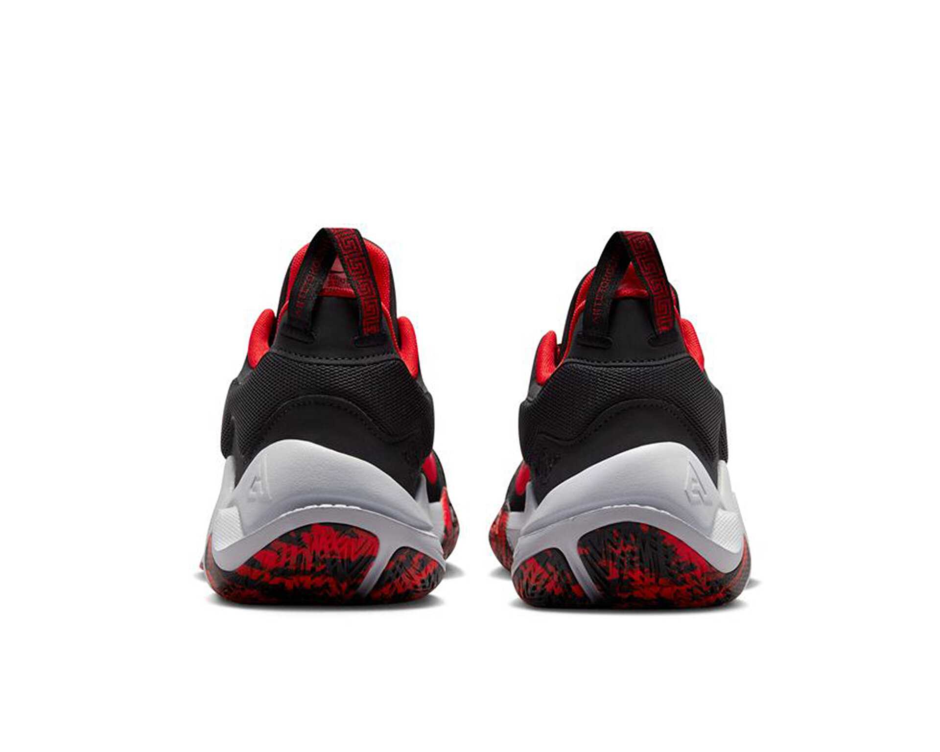 کفش های بسکتبال Giannis immortality