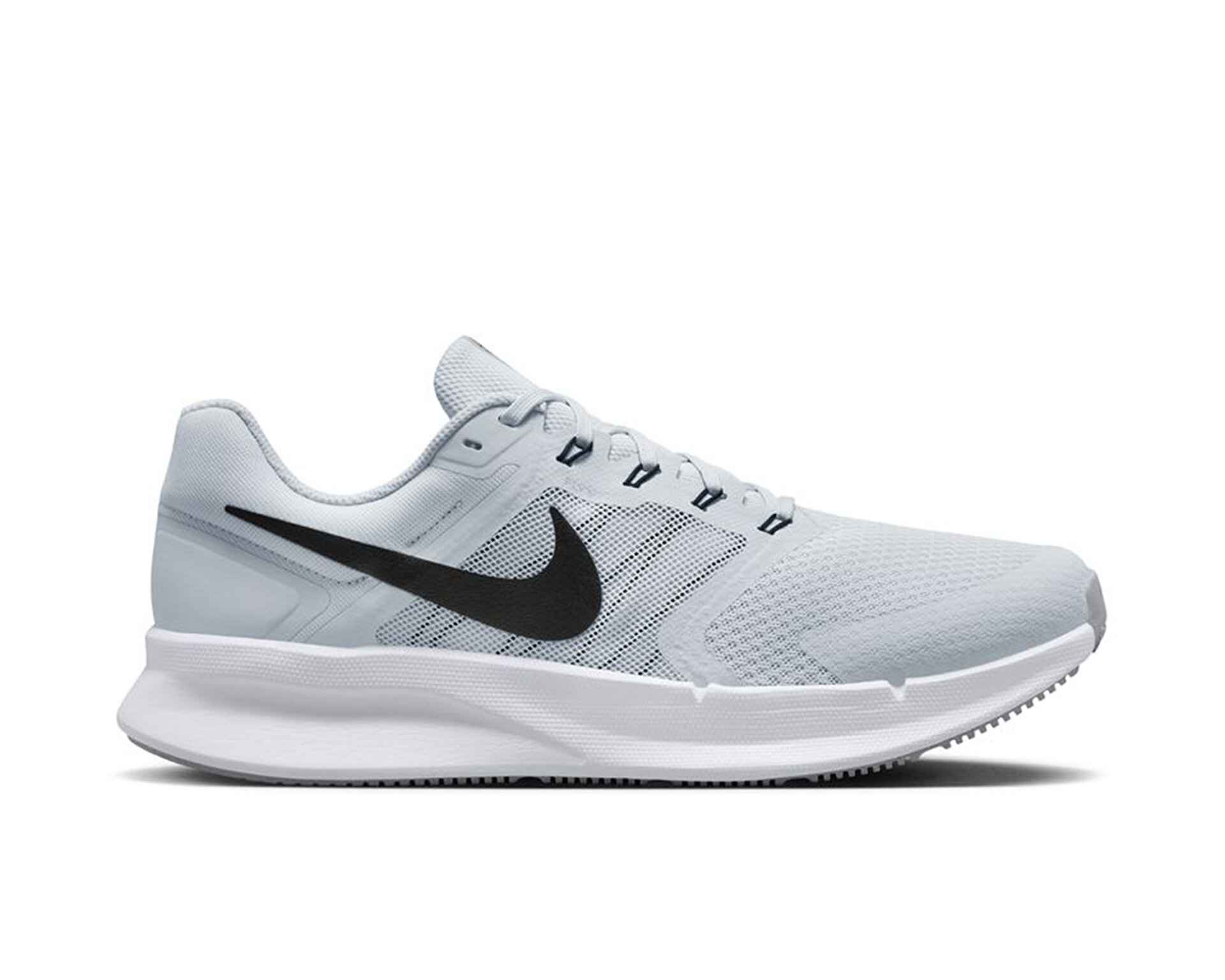 کفش دویدن Nike Run Swift 3