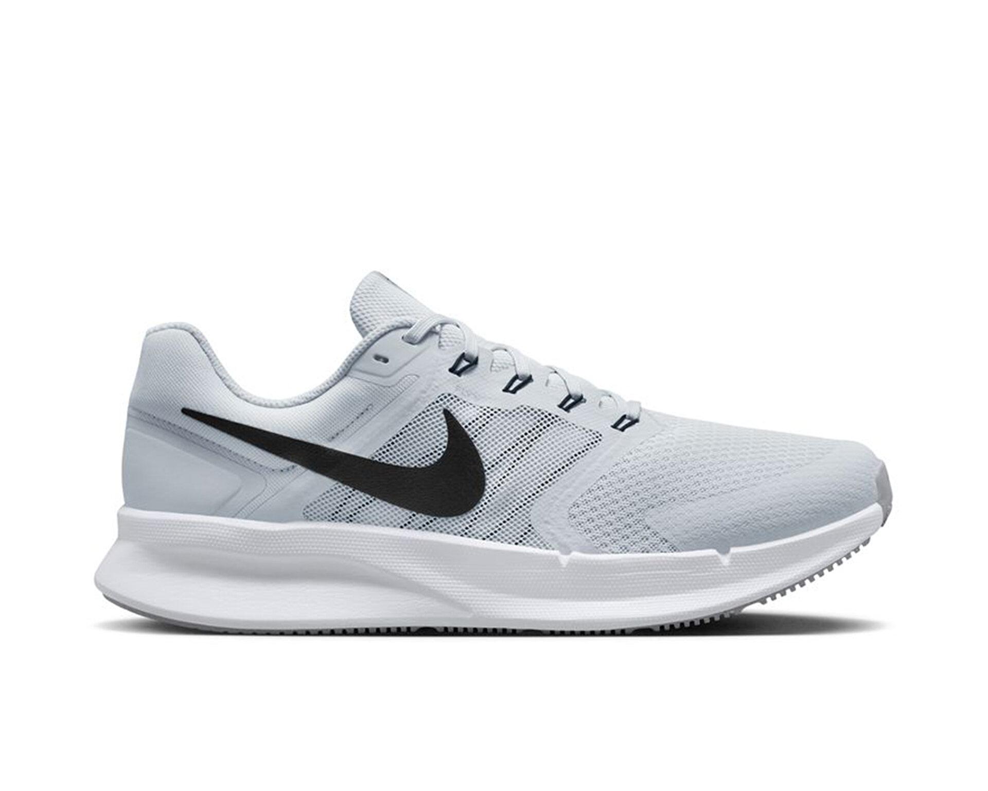 کفش دویدن Nike Run Swift 3