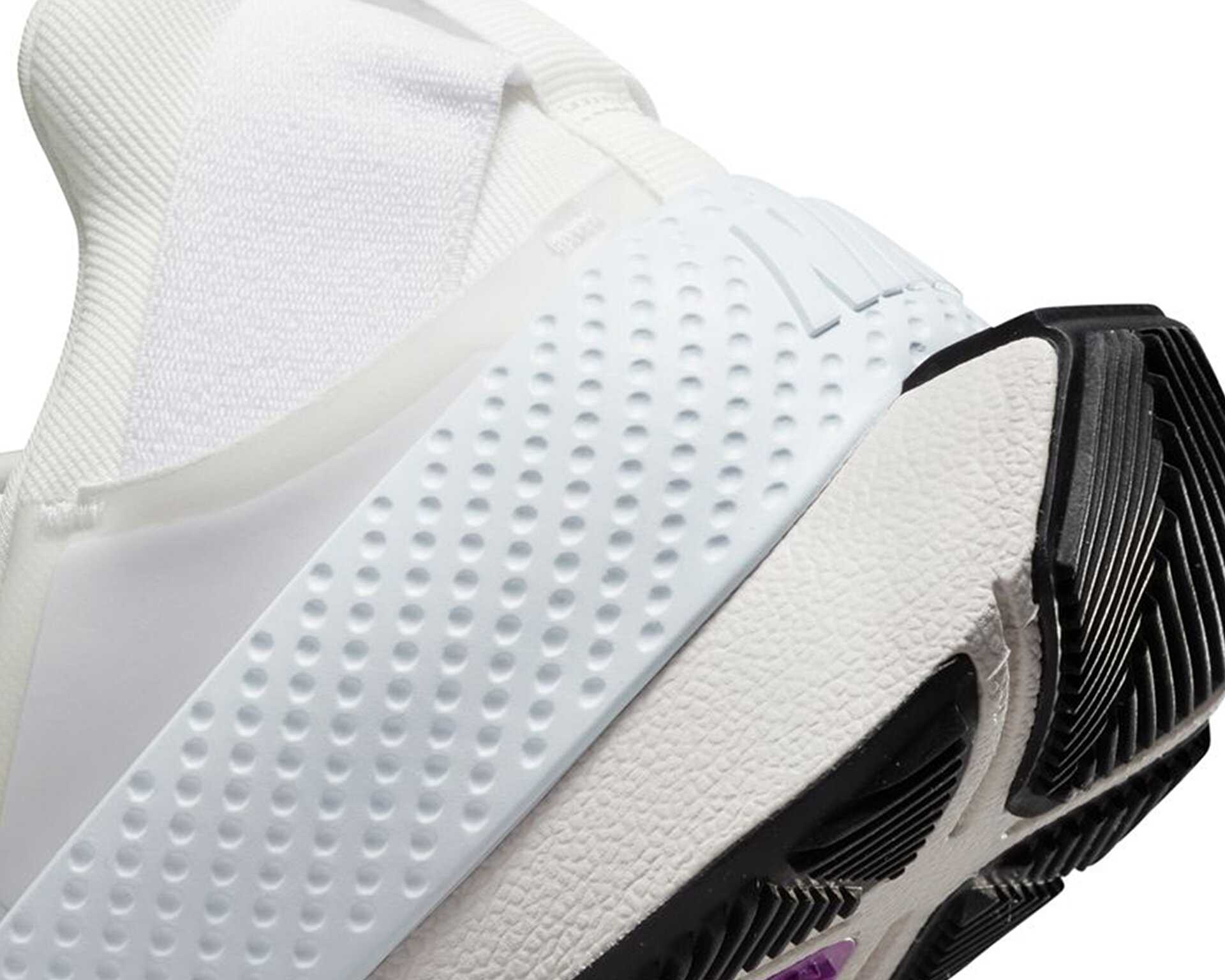 کفش های روزانه آسان برای پوشیدن و درآوردن Go Flyease