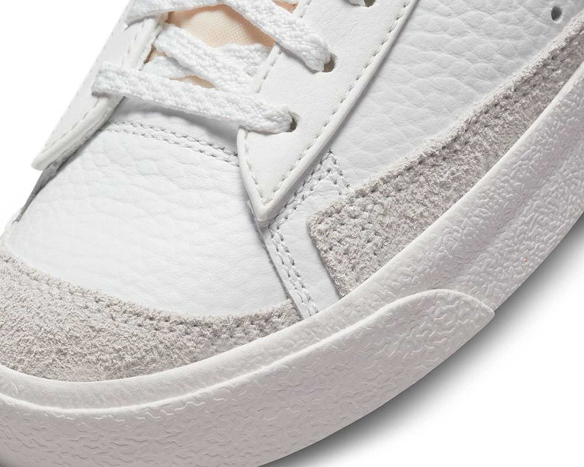 کفش های روزانه Blazer Mid Pro Club