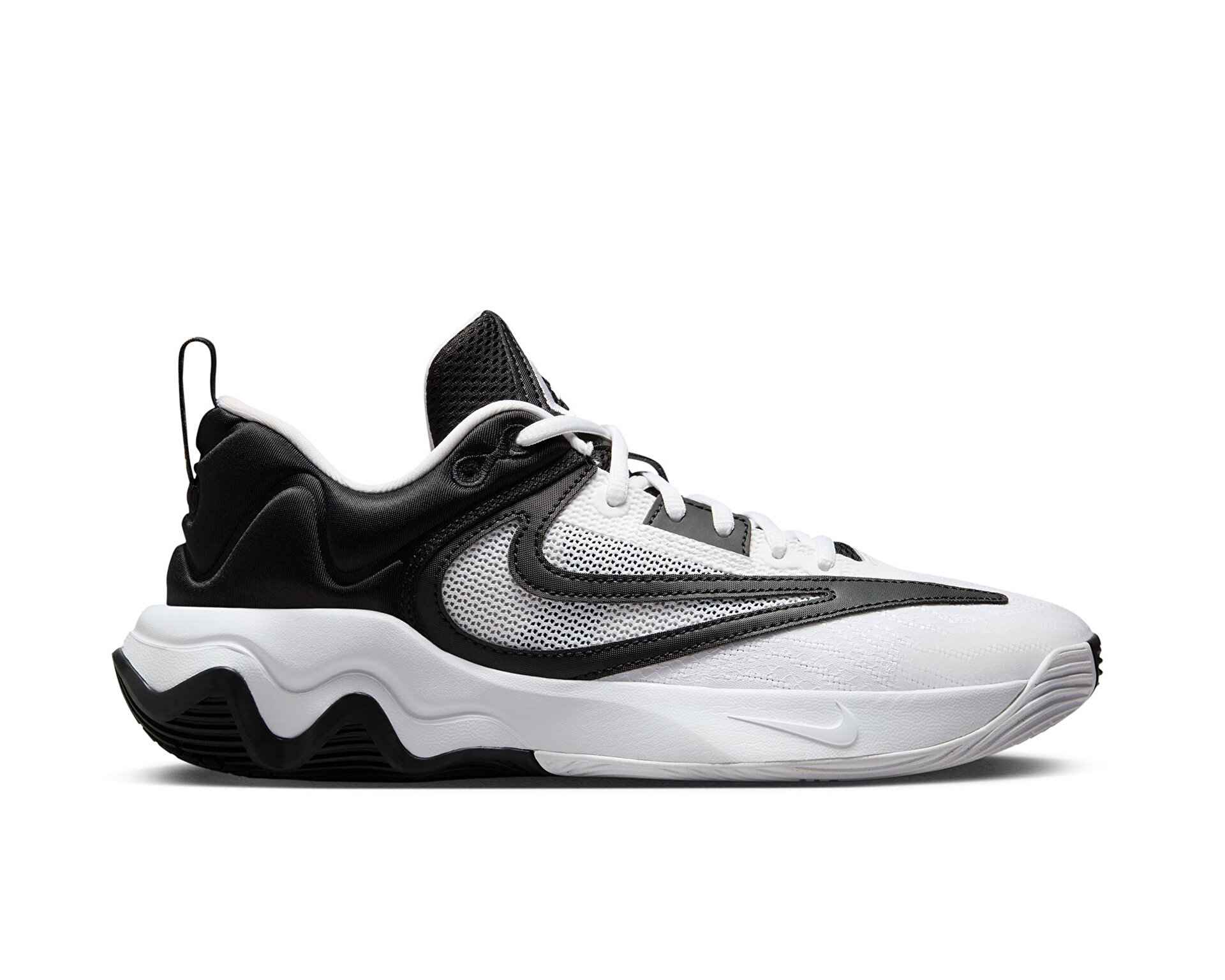 کفش های بسکتبال Giannis immortality