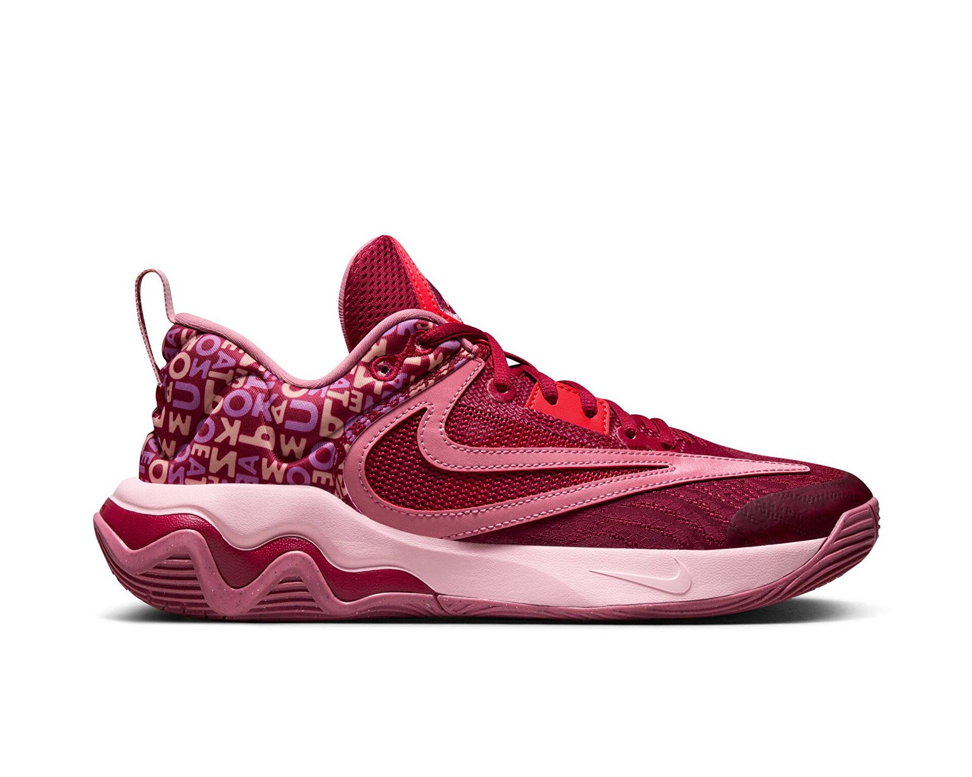 کفش های بسکتبال Giannis immortality