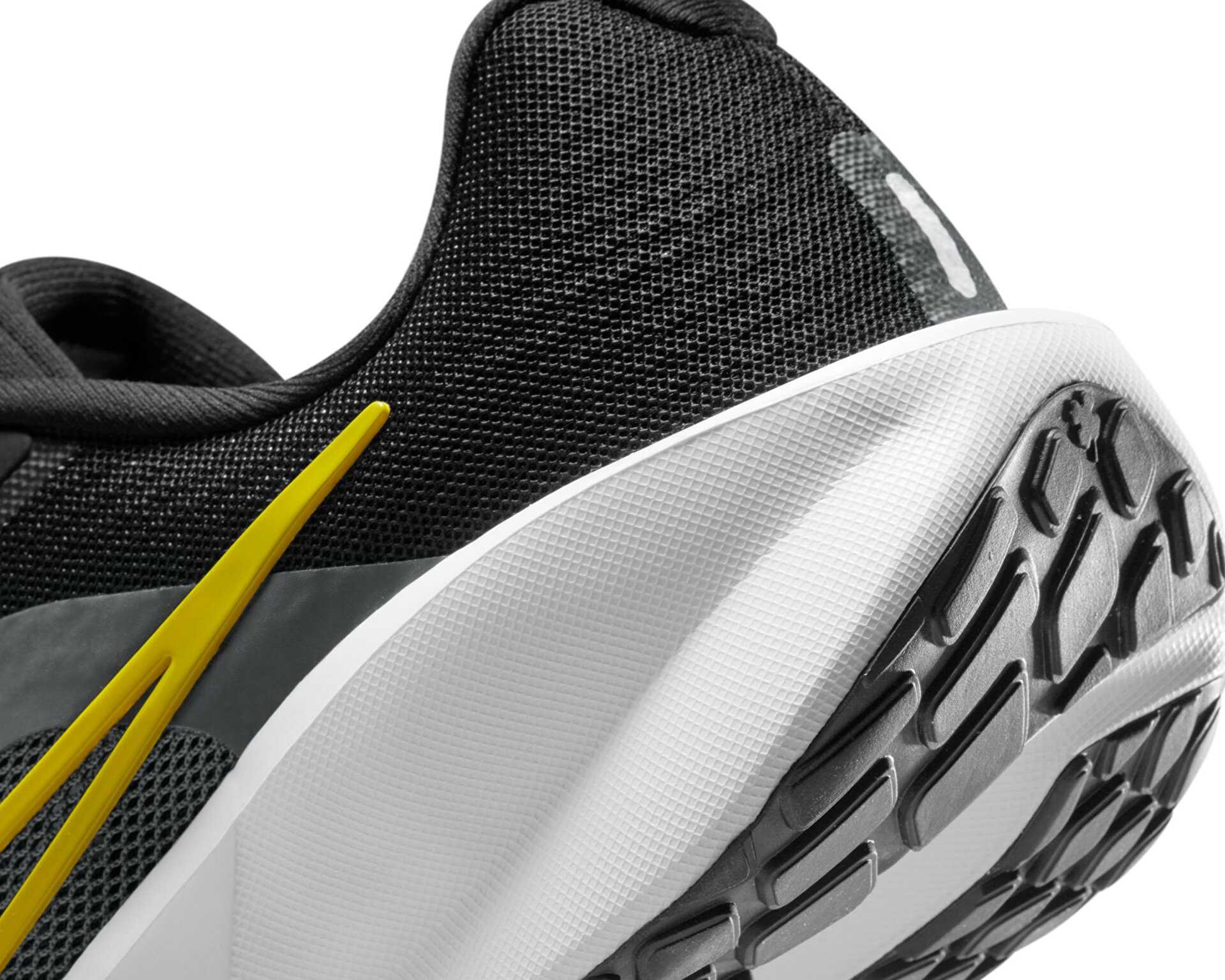 کفش دویدن جوانان Downshifter 12 Nn (Gs)