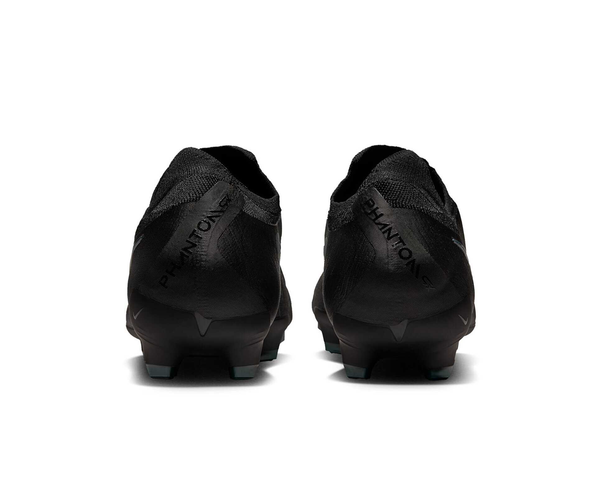 کفش فوتبال چمن Phantom Gx II Pro Fg