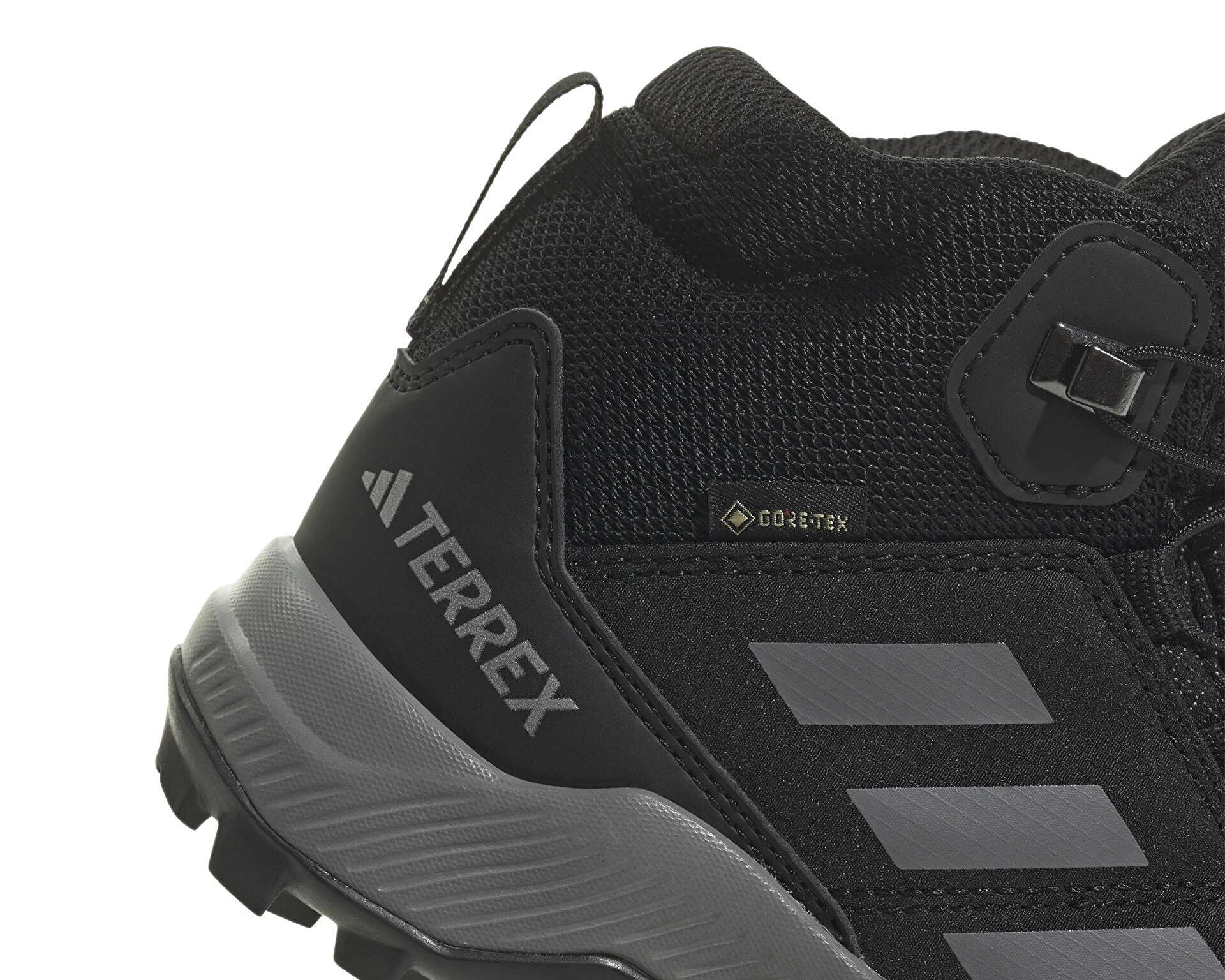 چکمه های فضای باز کودکان adidas Terrex Mid Gtx K
