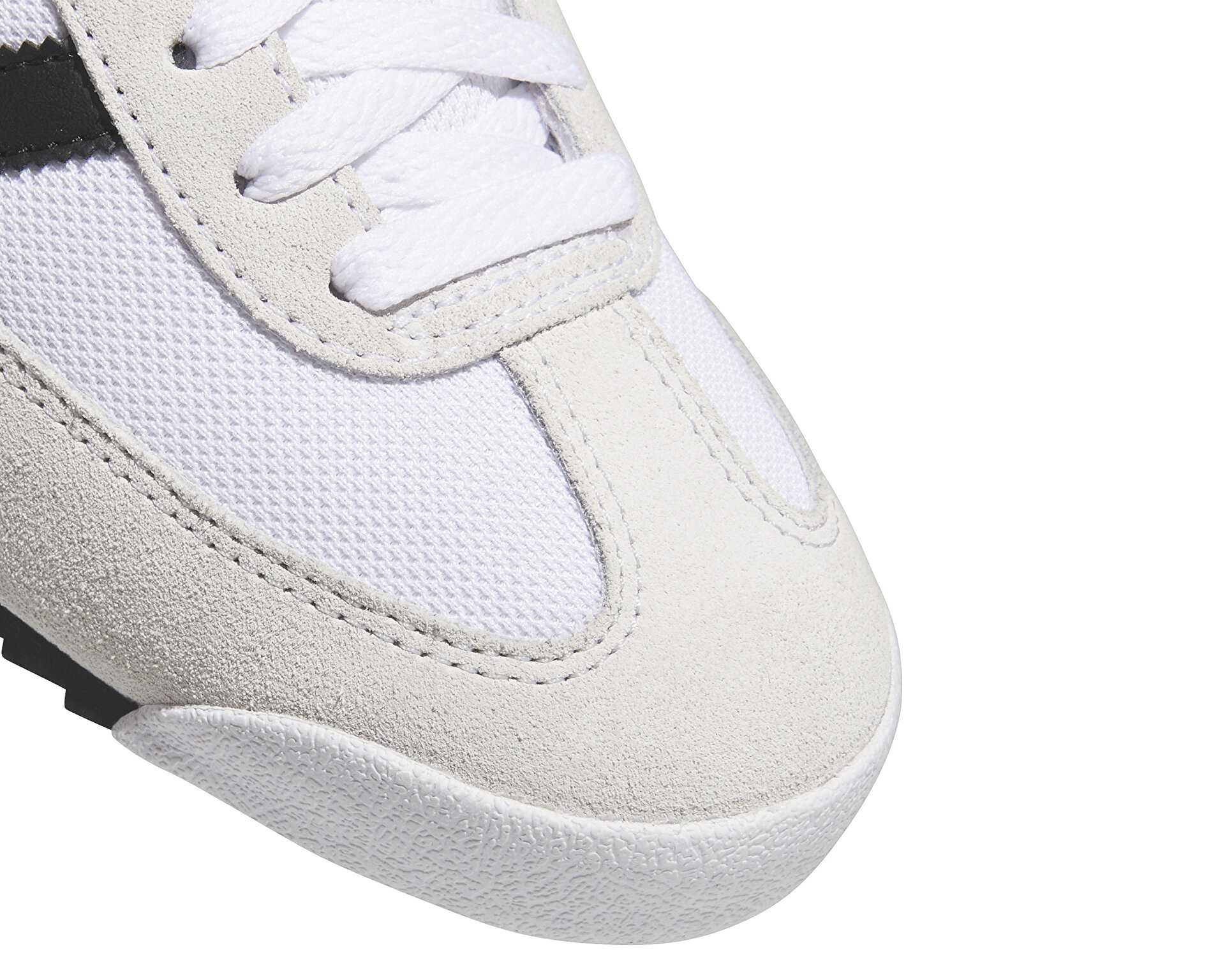 کفش های روزانه Adidas R71